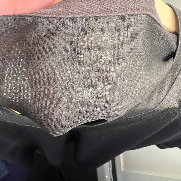 Unisex Zumba Shirt - Picture 5 of 5